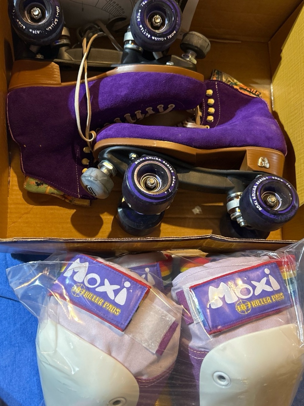 Moxi Skate Purple Suede Roller Skates with Matching Protective Pads 7